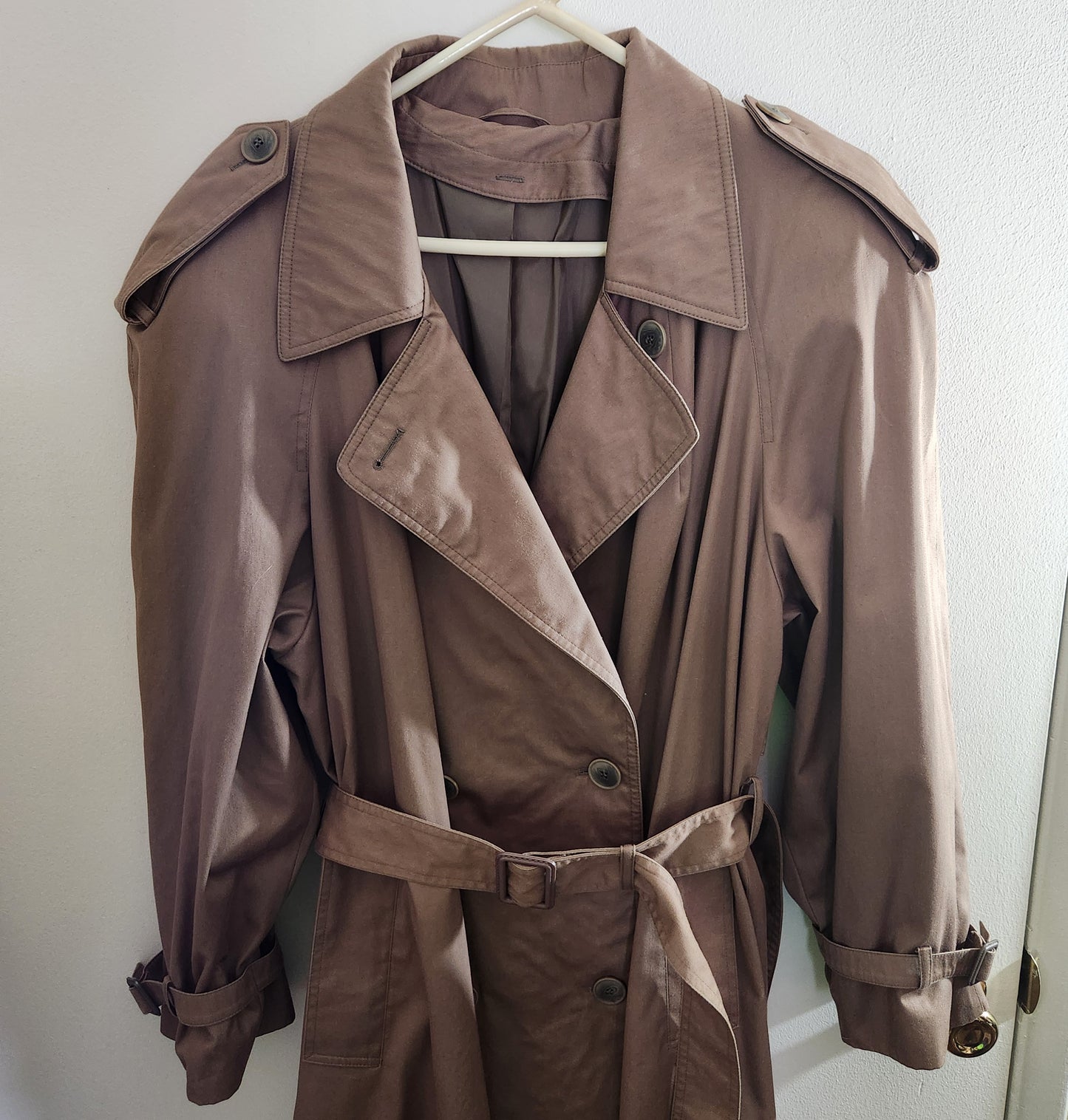Womens Khaki Mid-Calf Length Trenchcoat Size L/XL