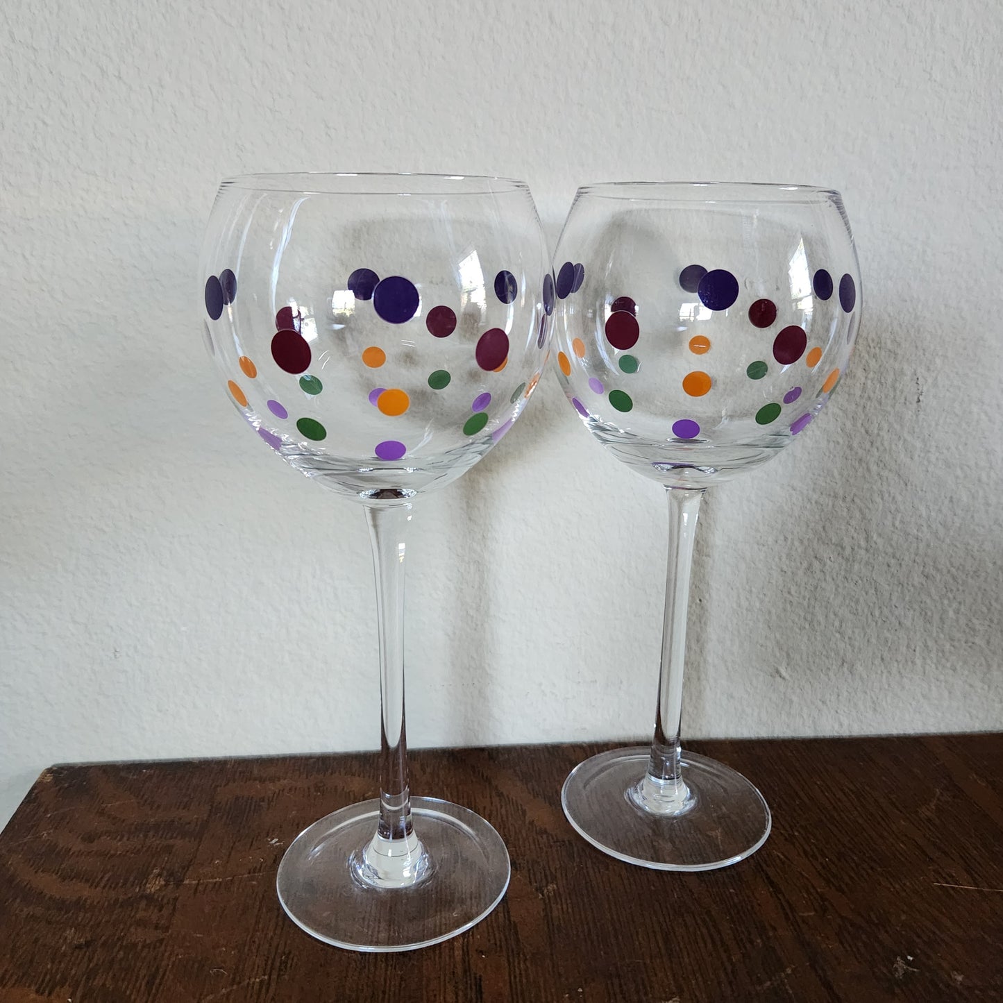 Set of Wine Glasses Pampered Chef Polka Dots
