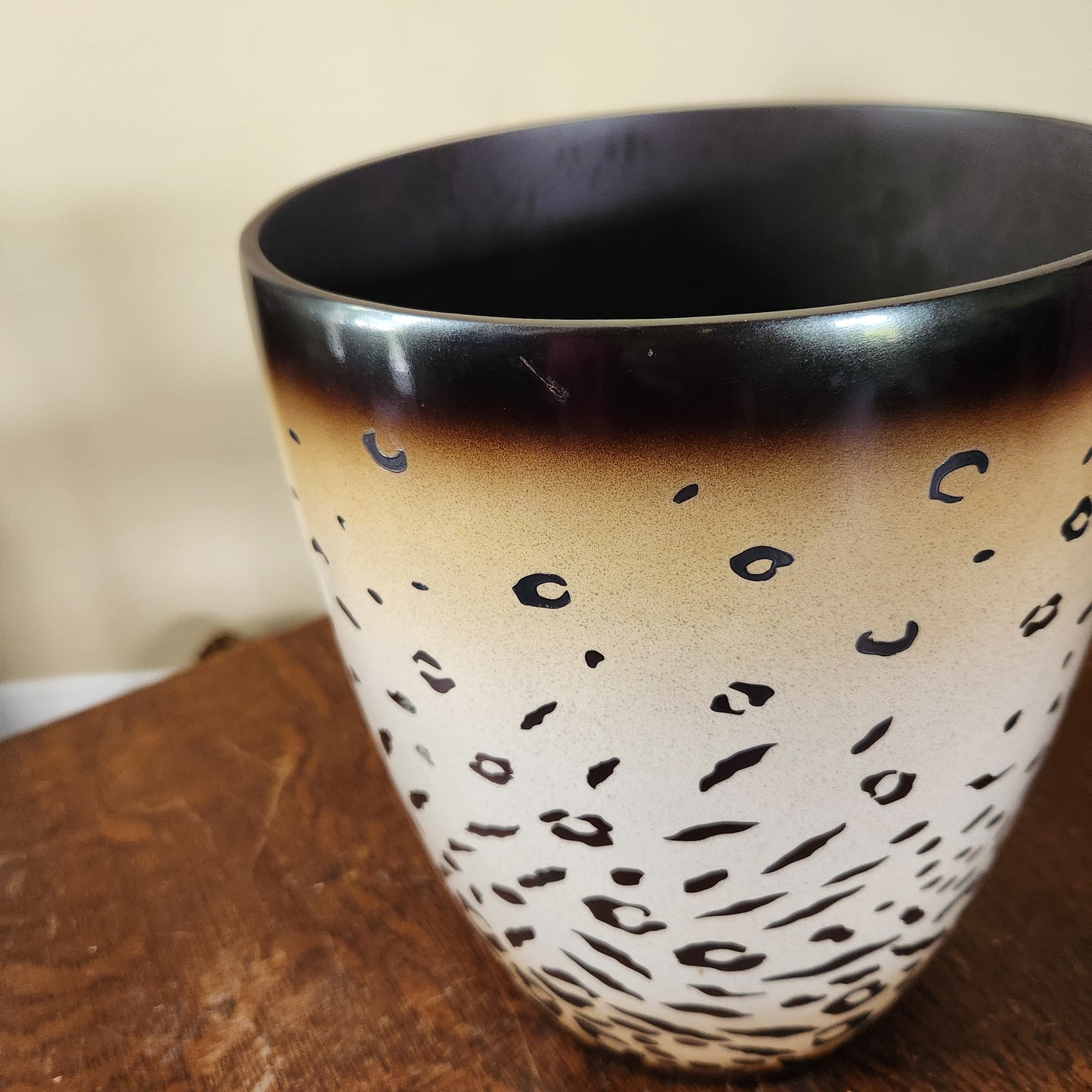 Better Homes & Gardens Leopard Print Waste Basket / Planter 10"