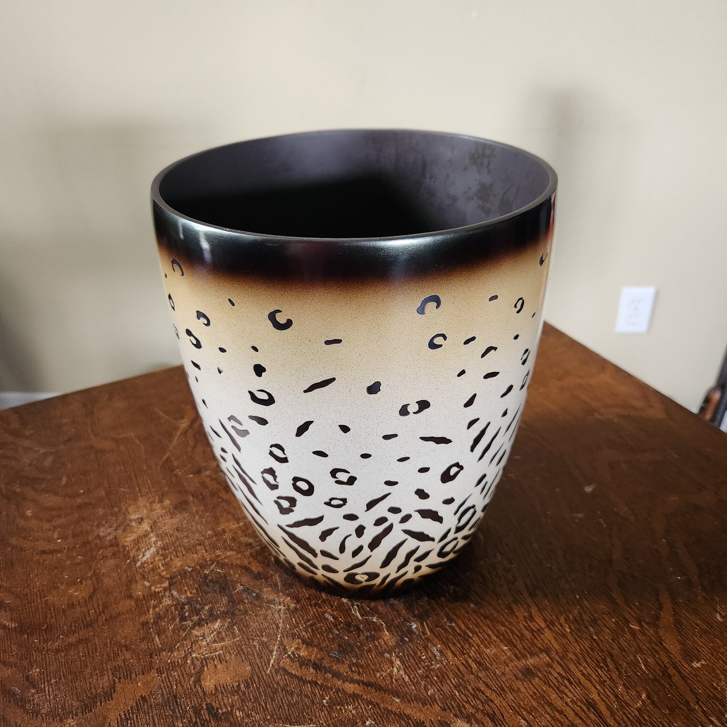 Better Homes & Gardens Leopard Print Waste Basket / Planter 10"