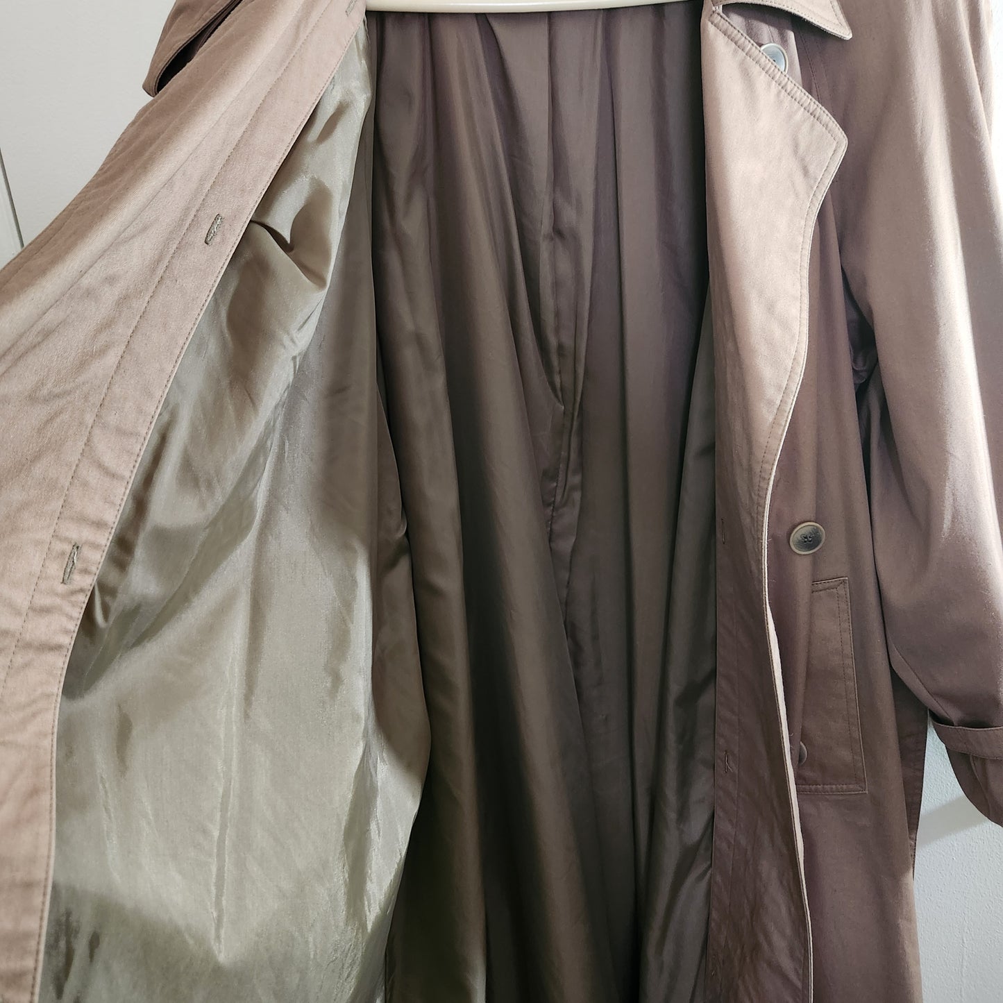 Womens Khaki Mid-Calf Length Trenchcoat Size L/XL