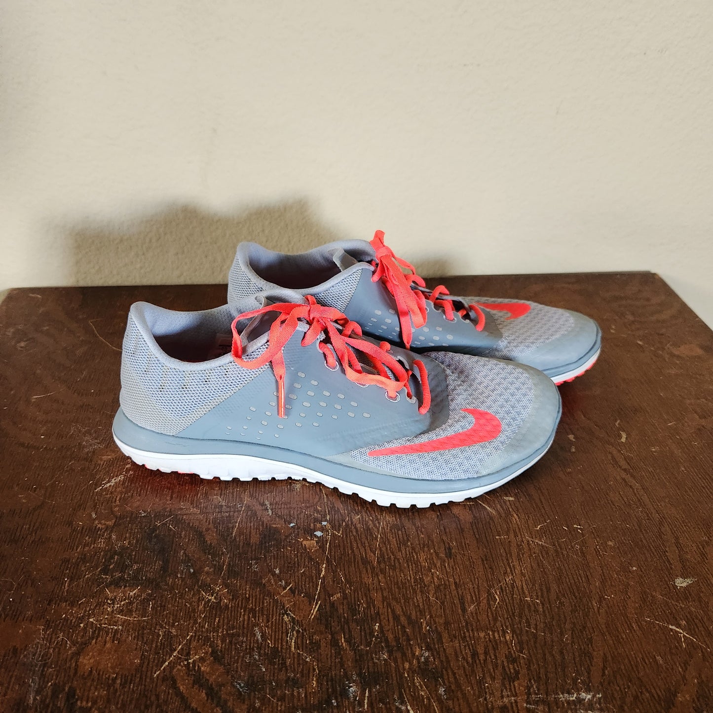 Nike Fitsole Running Shoes Womens Size 8.5